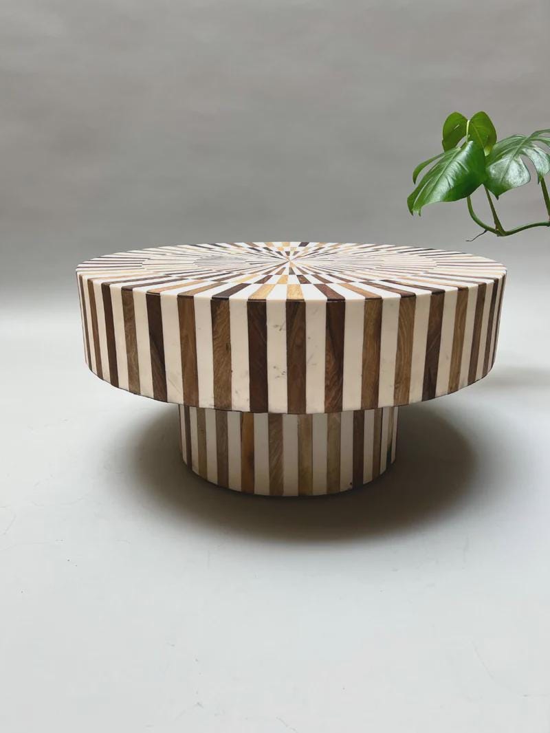 OUED - Table basse de salon en noyer