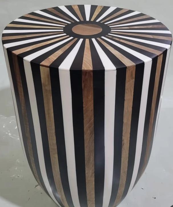 SULTAN - Tabouret - Bout de canapé - coffee table