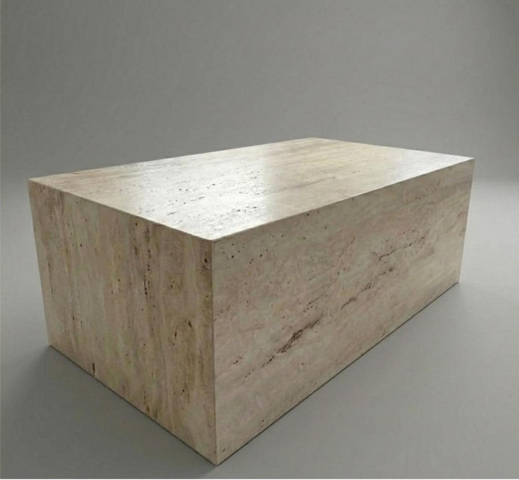 Table basse monobloc en travertin beige massif