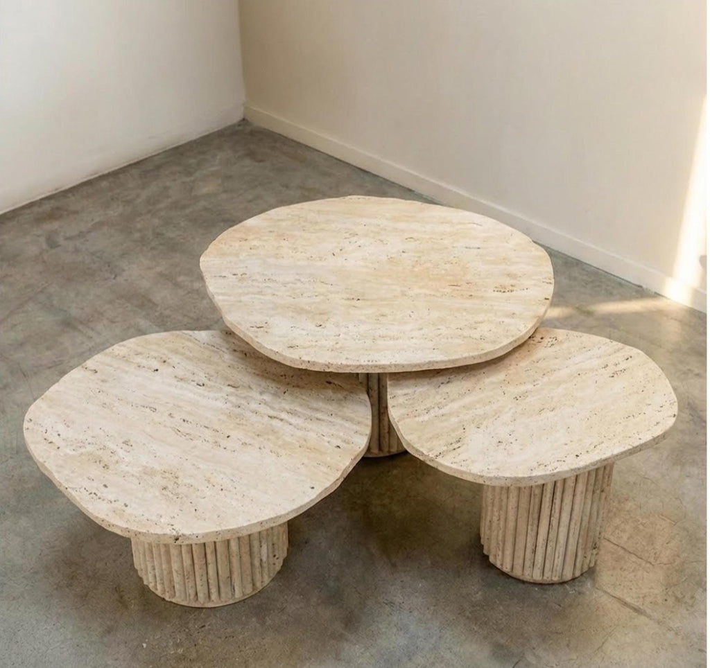TRIO - Tables basses organiques en travertin