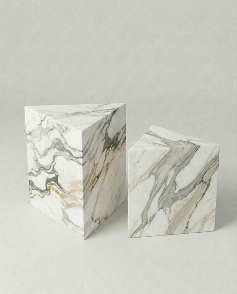 ROMANE - Table basse en marbre massif