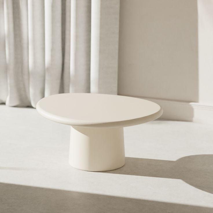 Table basse ondulé en microciment
