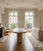 Table ovale en microciment pied central oval