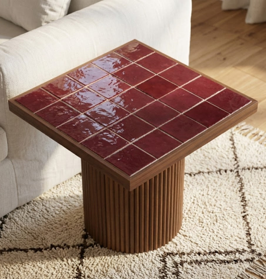 Table basse en noyer et plateau en zellige personnalisable